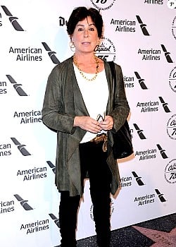 Tina Sinatra